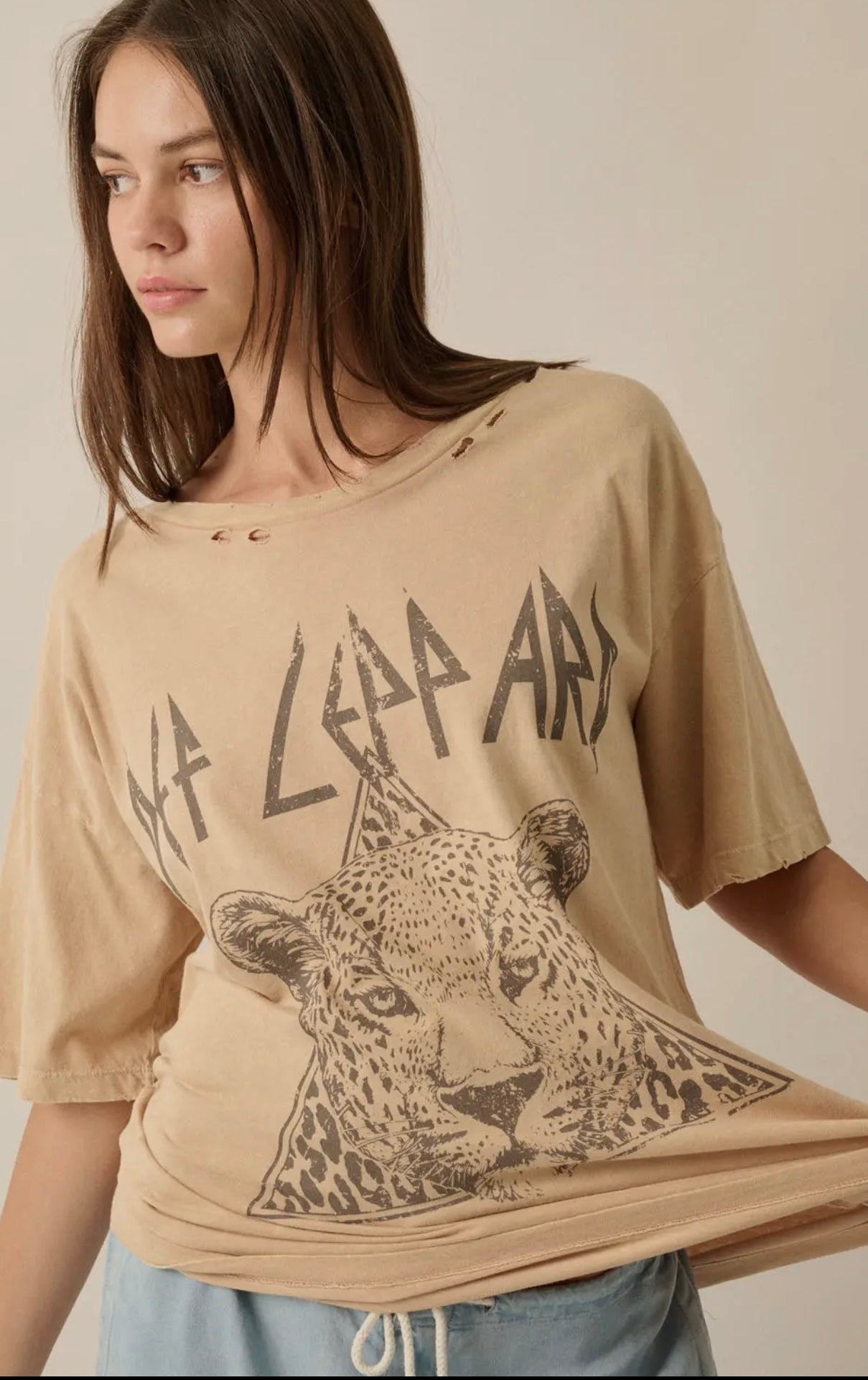 Def Leppard Distressed Oversized Tee